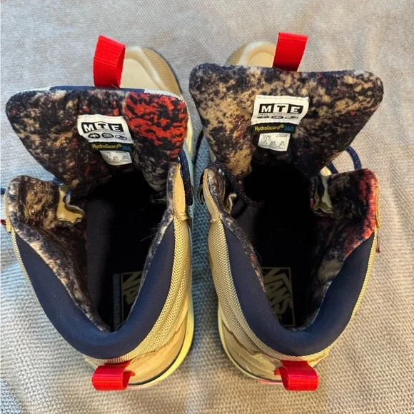 Vans MTE Ultra Range Boots - Picture 4 of 5